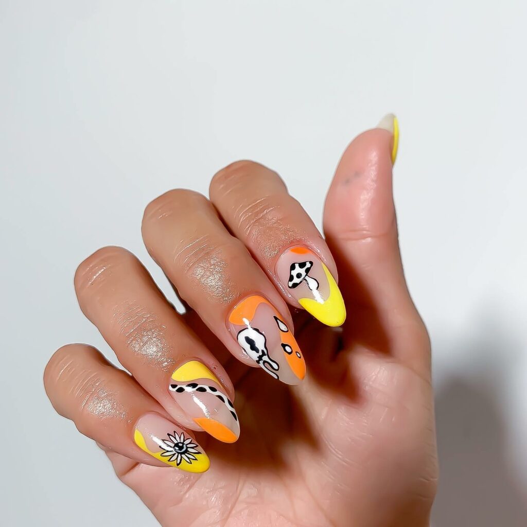 Abstract Mushroom Nails With Flower Design