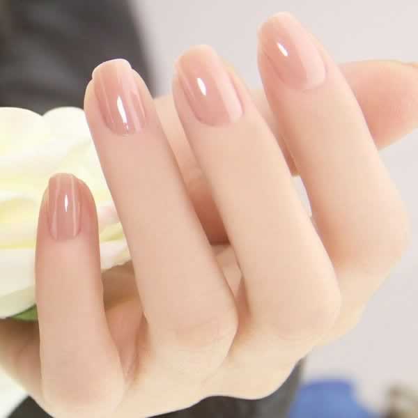 33 Nude Nail Polish